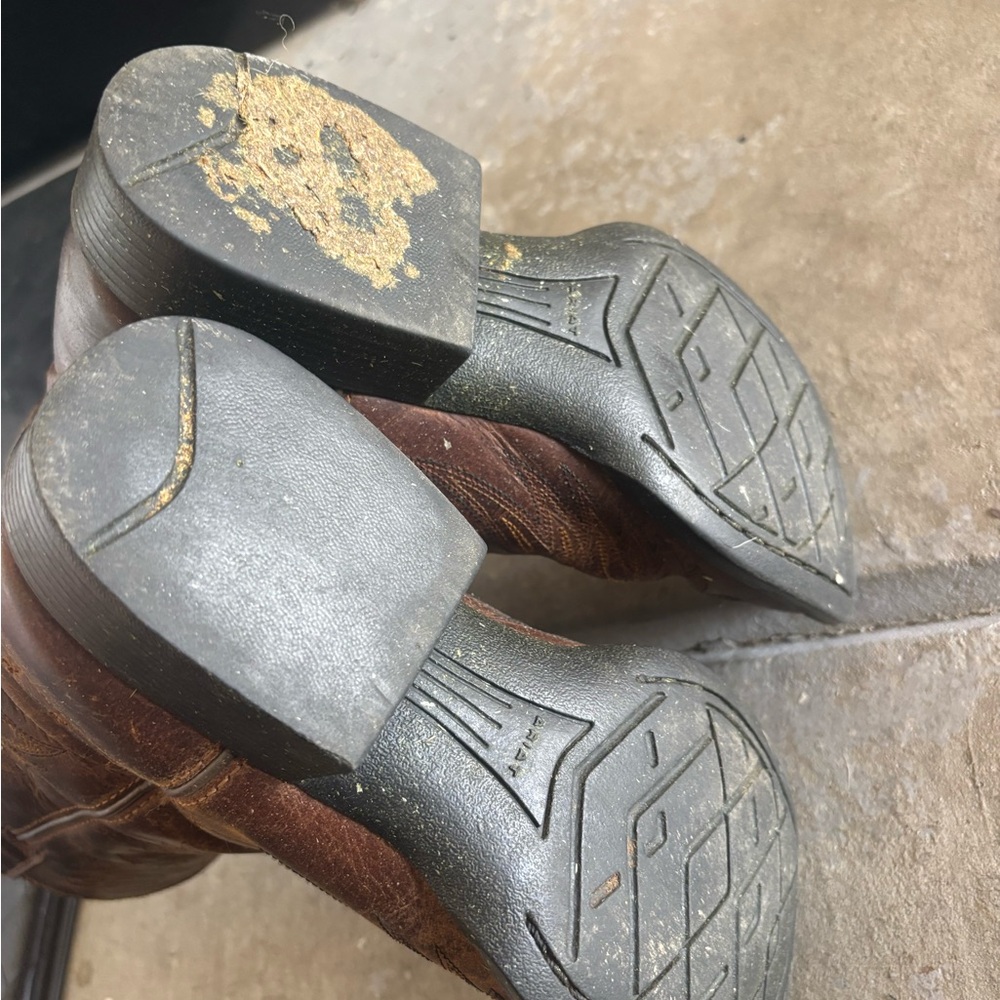 Ariat Tan and Brown Western Boots - Picture 4 of 4